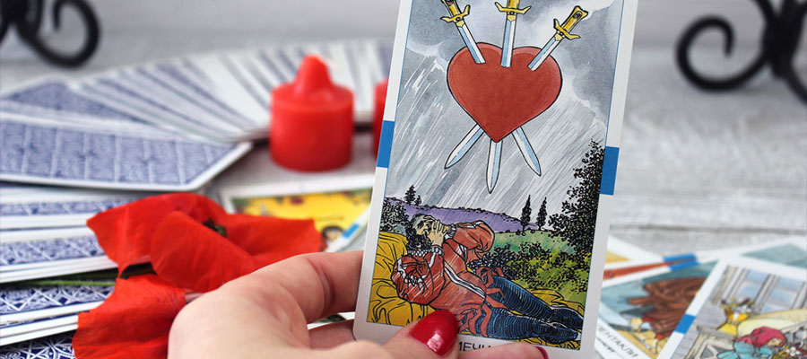 Tarot del Amor – Tarot gratis Online - arieshoroscopo.com